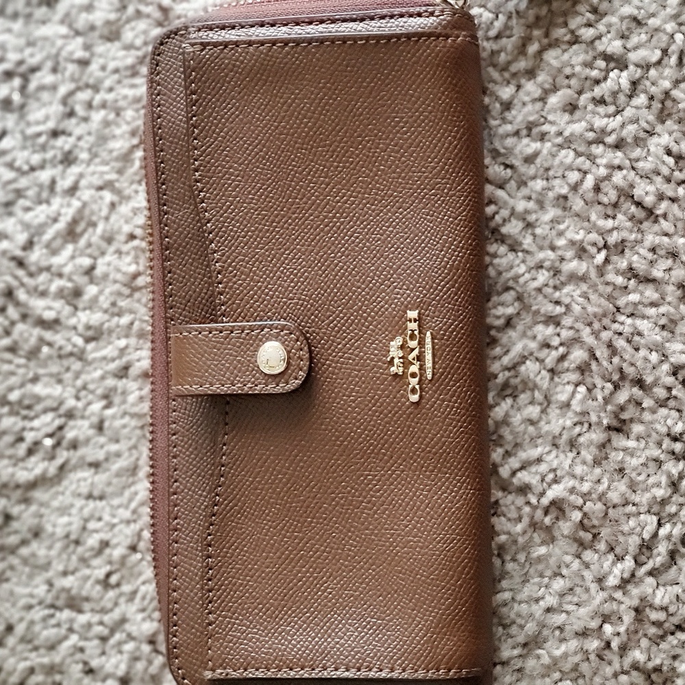 Coach Wallet - Picture 3 of 3